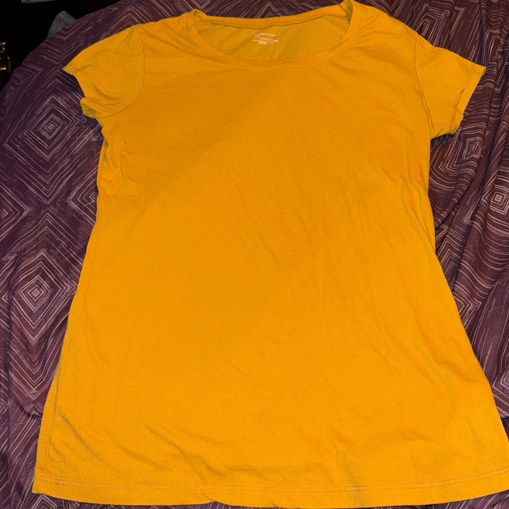 Basic Tee Bundle - Picture 4 of 6
